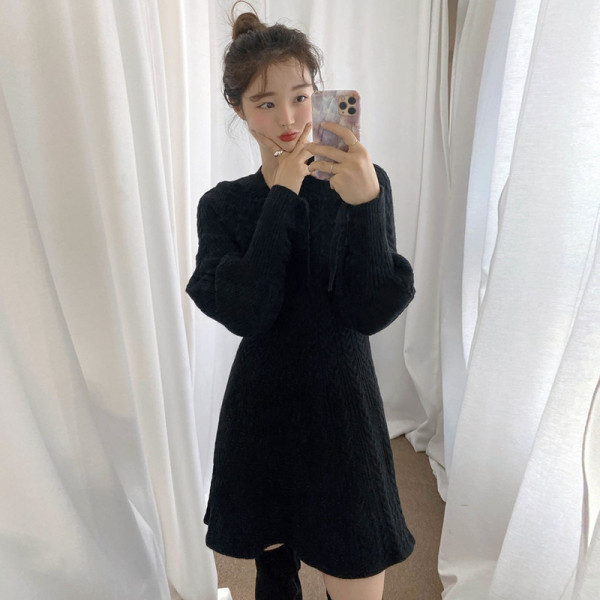 Női őszi-téli ruha spitz nyakkivágással