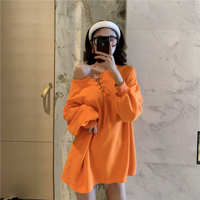 Széles modell alkalmi női blúz megkötős és hosszú ujjú