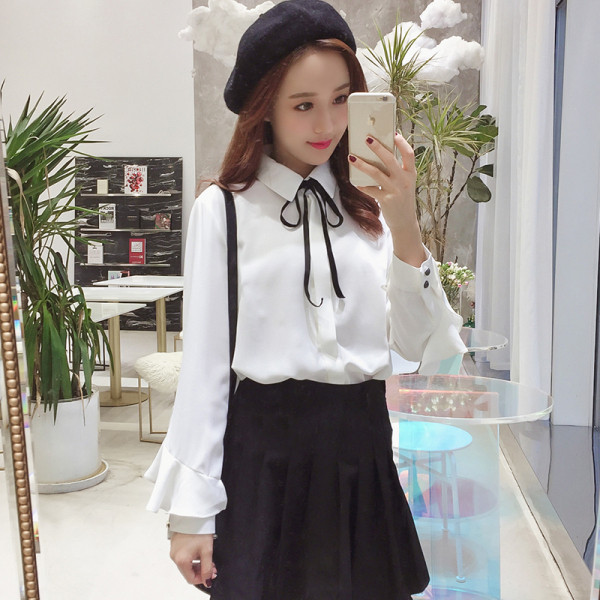 Női alkalmi ing klasszikus gallérral és szalaggal