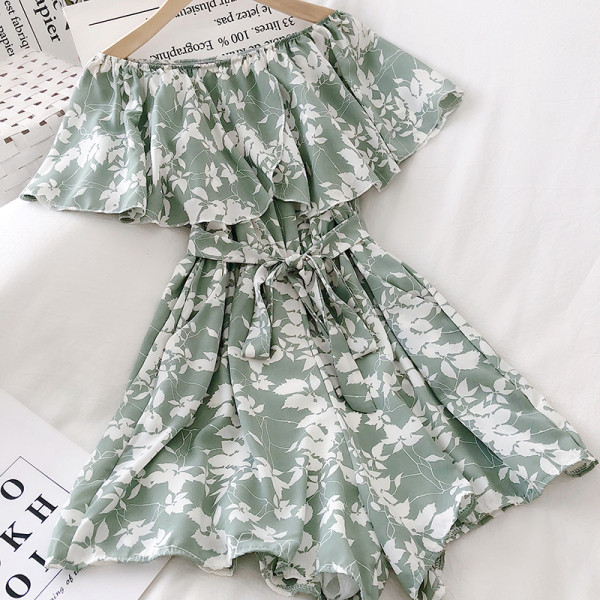 Alkalmi női overál, derékban övvel