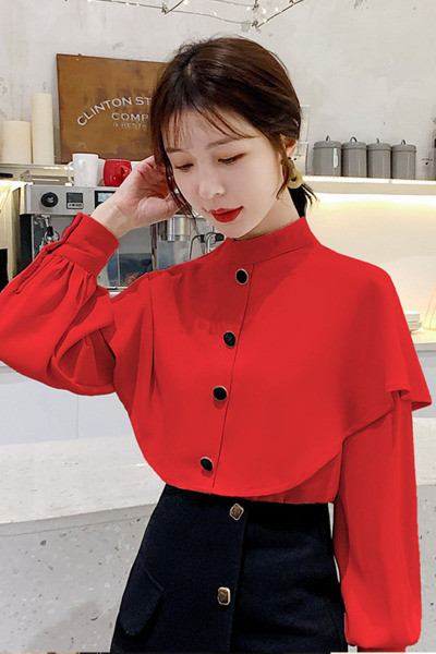 Alkalmi női ing magas gallérral és gombokkal