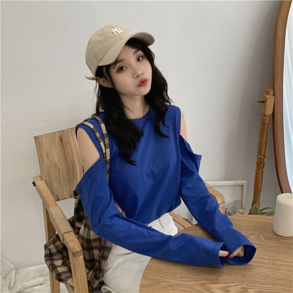 Lezser női blúz csupasz váll és ovális nyakkivágással