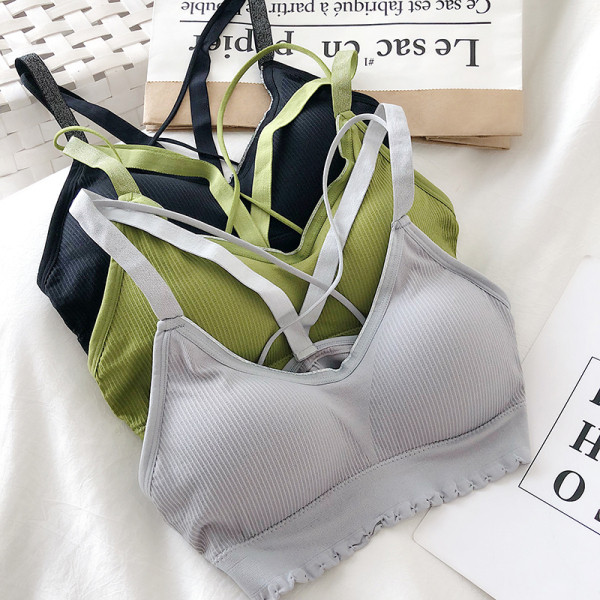 Női melltartó, összefont pántokkal és V-nyakkal