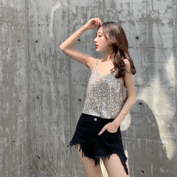 Modern női ezüst felső vékony pántokkal és flitterekkel