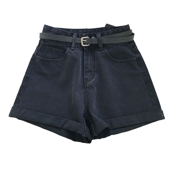 Női rövid farmer magas derékkal és övvel