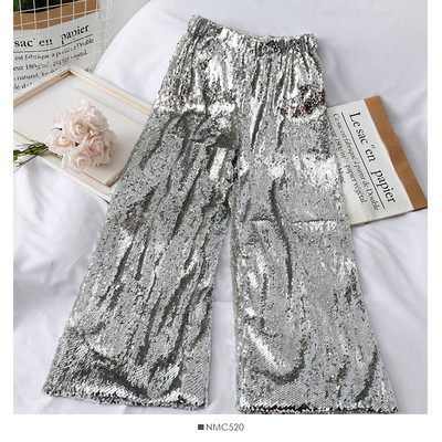 Aktuális női széles modell nadrág magas derékkal és flitterekkel