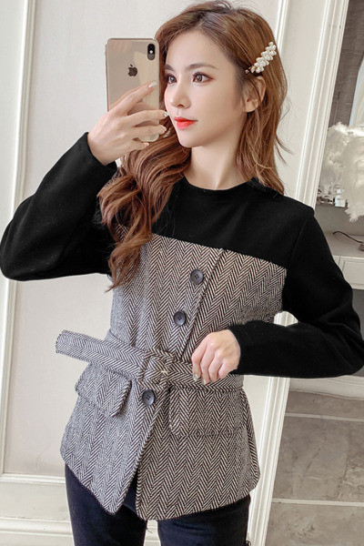 Új modell tavaszi női ing gombokkal és övvel