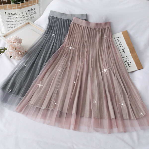 Aktuális női redős szoknya magas derékkal és tüllel