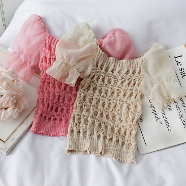 Új modell testreszabott kötött női blúz puffos ujjakkal