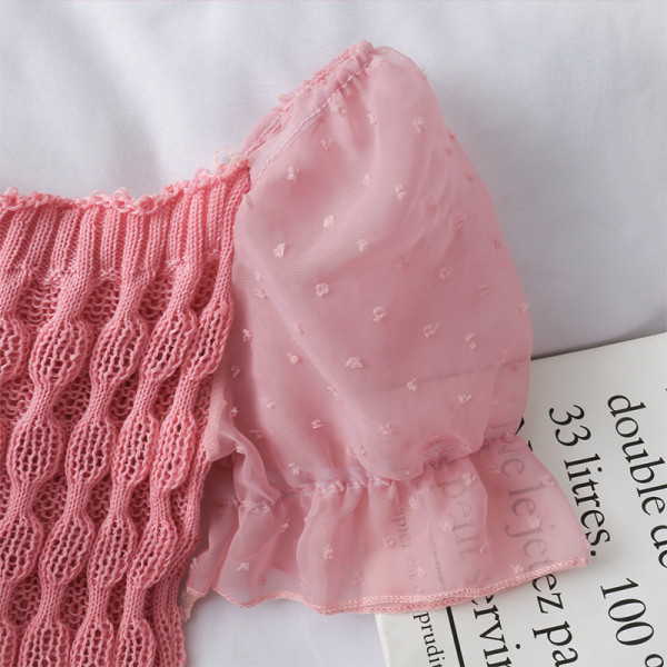 Új modell testreszabott kötött női blúz puffos ujjakkal