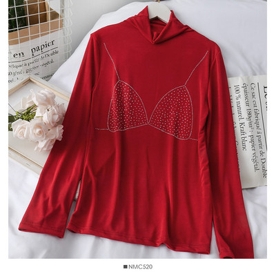 Modern női blúz pólógallérral, hosszú ujjal és rátéttel