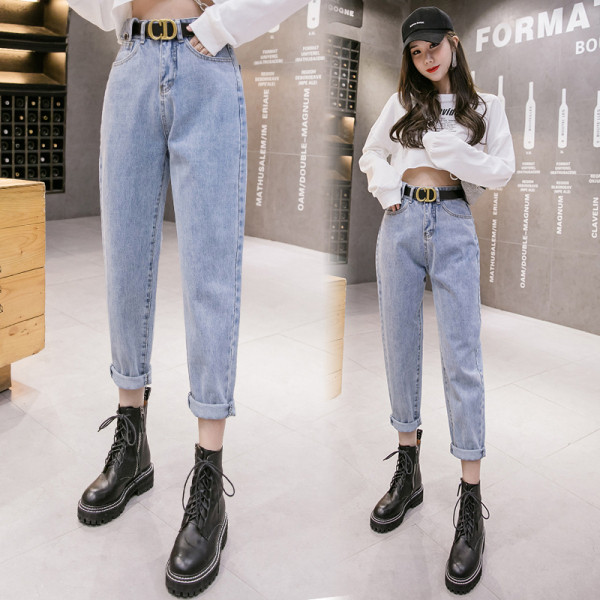 Női farmer magas derékkal és zsebekkel - egyenes modell