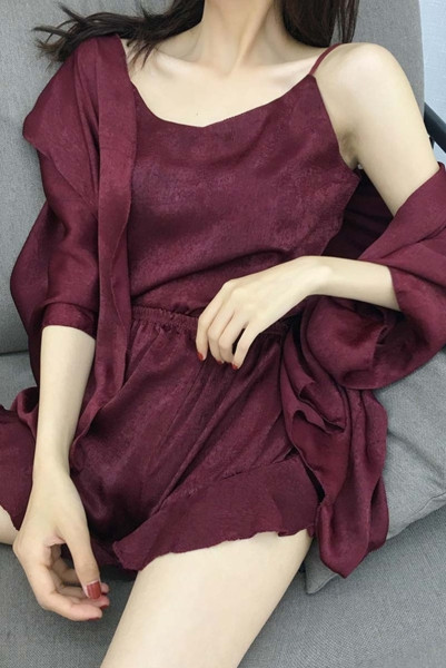 Sieviešu vasaras pidžama trīs daļās - veste, bikses un šorti