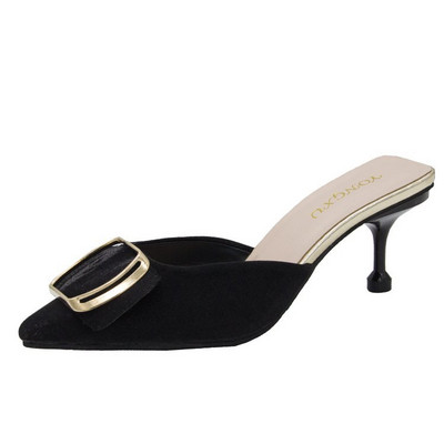 Sieviešu elegantas čības ar zemu plānu papēdi un sprādzi