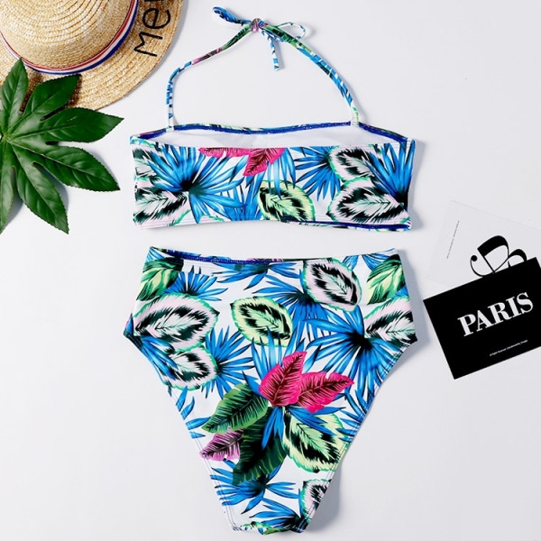 Sieviešu divdaļīgs peldkostīms ar ziedu rakstu un lentes augšdaļu