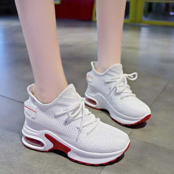 Jauns atsperu tekstila kedu modelis ar gaisa kameru