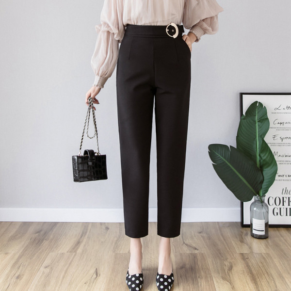 Moodsad naistepüksid vöö ja kõrge vöökohaga