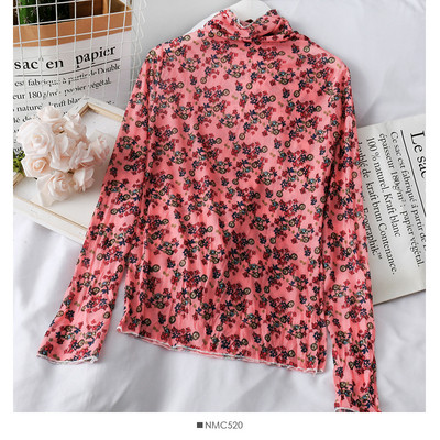 Tavaszi női blúz magas gallérral és virágmintával