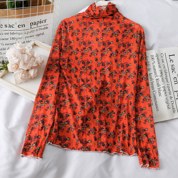 Tavaszi női blúz magas gallérral és virágmintával