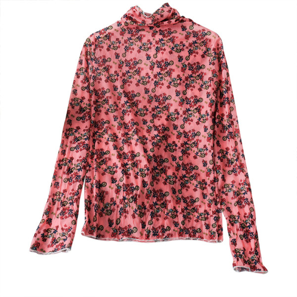 Tavaszi női blúz magas gallérral és virágmintával