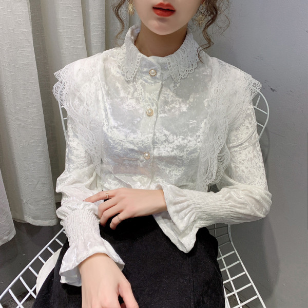 Стилна дамска риза от кадифе с дантела и копчета