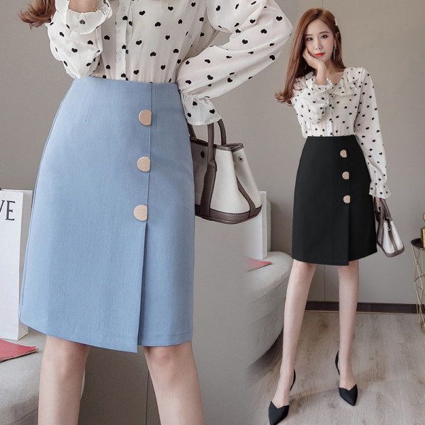 Moteriškas laisvalaikio sijonas aukštu juosmeniu ir sagomis