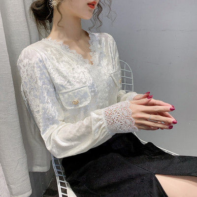 Női bársony tavaszi ing csipkével és spitz nyakkivágással