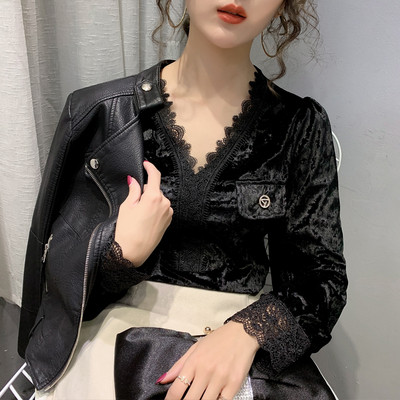 Női bársony tavaszi ing csipkével és spitz nyakkivágással