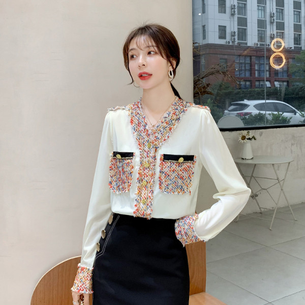 Alkalmi női ing csipkével és zsebekkel