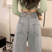 Moteriški džinsai aukštu juosmeniu ir kišenėmis – tiesaus modelio