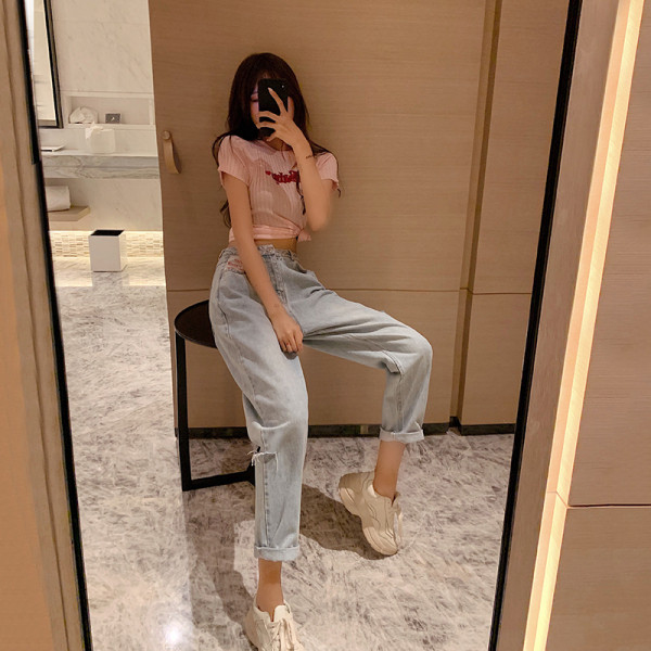 Model nou de blugi de dama de primavara cu motive rupte si talie inalta - model drept