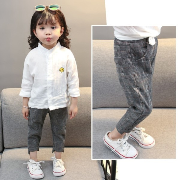 Dječje karirane hlače s džepovima za djevojčice