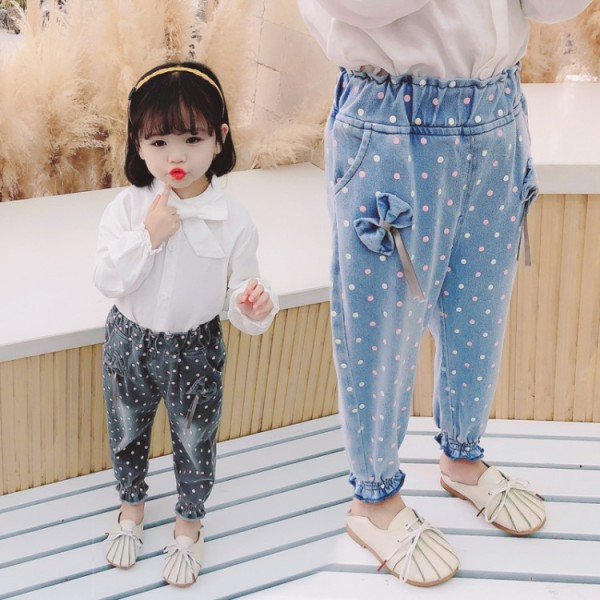 Vaikiški džinsai su elastiniu juosmeniu ir kaspinėliais mergaitėms