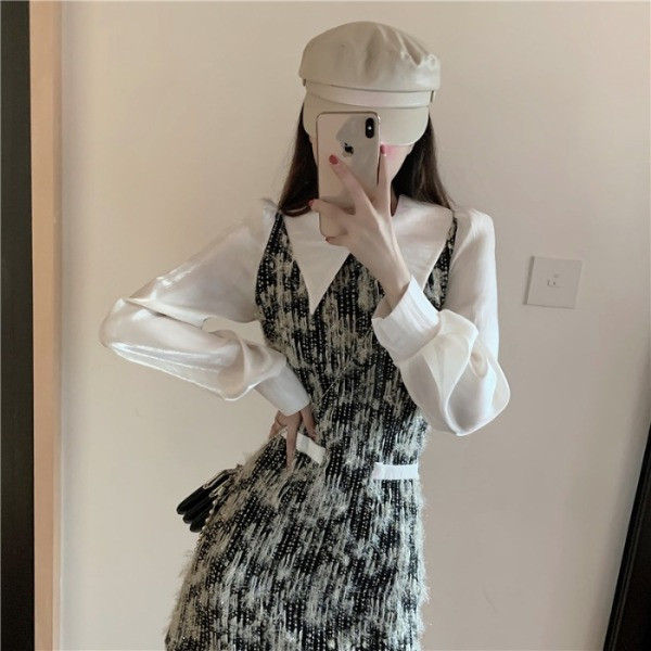 Modern, testhezálló női ruha, hosszú ujjal