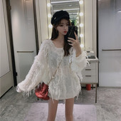 Plata sieviešu blūze ar izšuvumiem un pērlēm