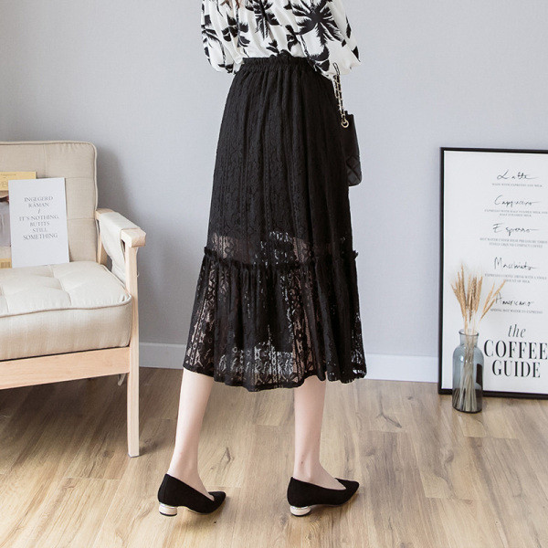 Ikdienas sieviešu gari svārki ar augstu vidukli un mežģīnēm