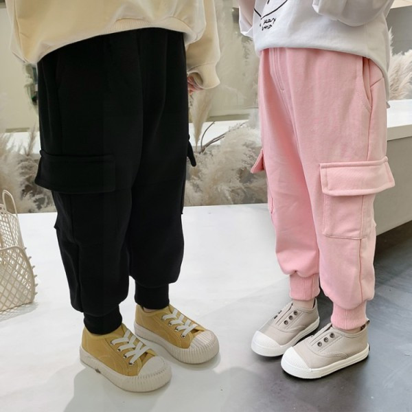 Ikdienas bērnu bikses ar kabatām un elastīgu jostasvietu