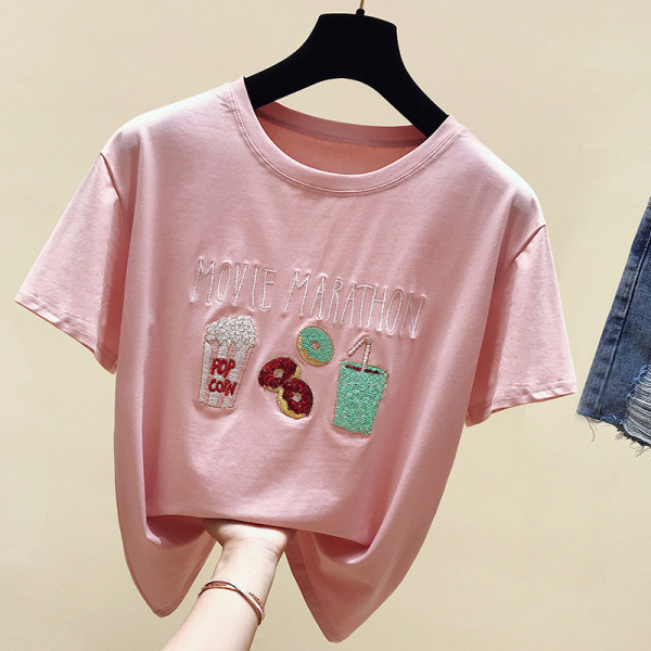 Sieviešu t-krekls ar krāsainu izšuvumu un apaļu kakla izgriezumu