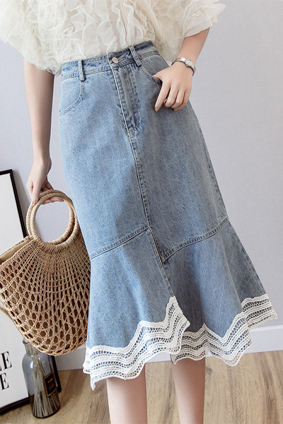 Sieviešu džinsa svārki ar mežģīnēm un kabatām