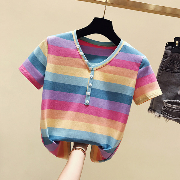 Sieviešu ikdienišķa svītraina blūze ar īsām piedurknēm un špica kakla izgriezumu