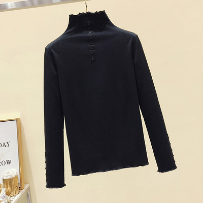 Moteriška rudens-žiemos palaidinė aukšta apykakle ir sagomis ant rankovių