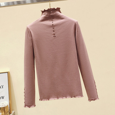 Moteriška rudens-žiemos palaidinė aukšta apykakle ir sagomis ant rankovių