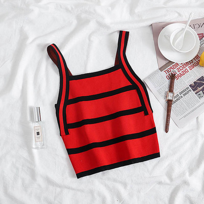 Piegulošs sieviešu strīpains topiņš ar platām lencēm