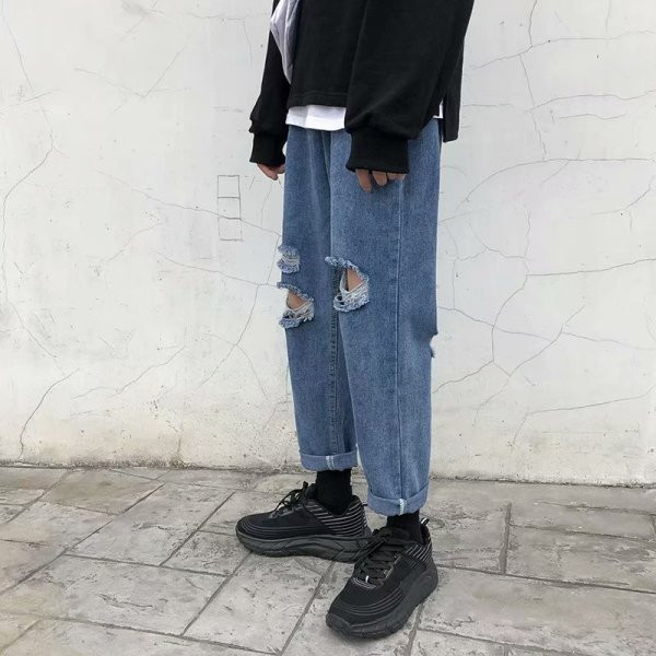 Tavaszi férfi farmer széles modell szakadt motívumokkal és méretekkel 3XL-ig