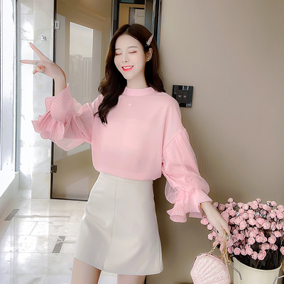 Plati moteriška šifoninė palaidinė žema apykakle aplink kaklą