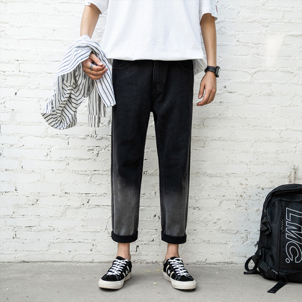 Pašreizējais vīriešu džinsu taisns modelis zaigojošās krāsās