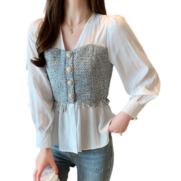 Šiuolaikinė moteriška palaidinė su sagomis ir špico iškirpte