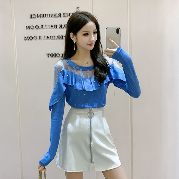 Moodne naiste särk pitsielementide ja litritega