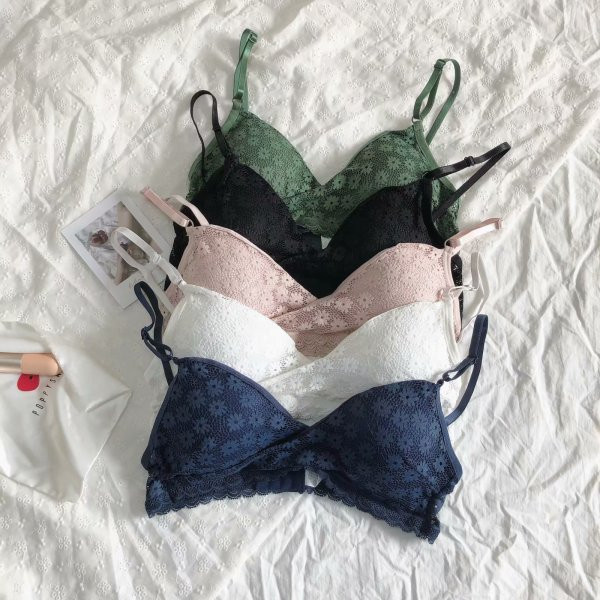 Sieviešu mežģīņu krūšturis ar polsterējumu