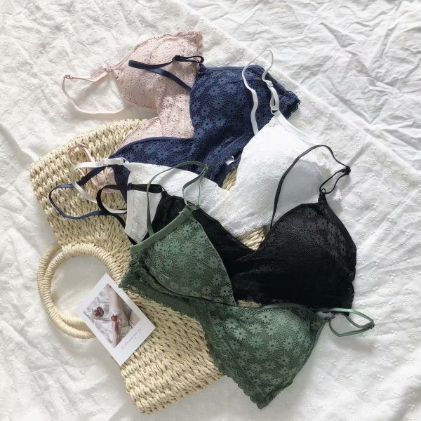 Sieviešu mežģīņu krūšturis ar polsterējumu